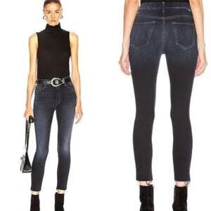 MOTHER Denim High Waisted Ankle Fray in Last Call Dark Wash Size 26 Raw Hem